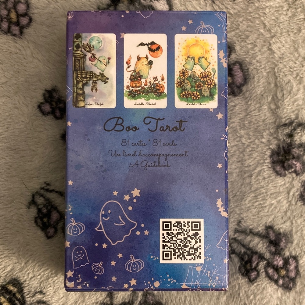 Boo Tarot Deck with Witchy Design - Picture 2 of 8